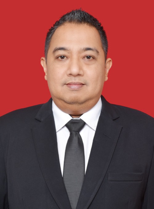 Apt.Palas Tumpal Doly L.Tobing, S.Farm